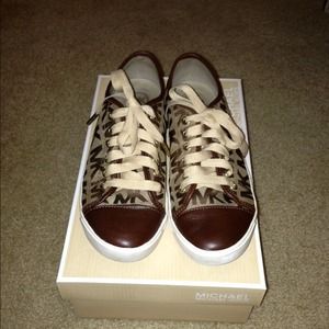Michael kors monogram sneakers