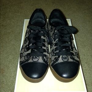 Michael kors monogram sneakers