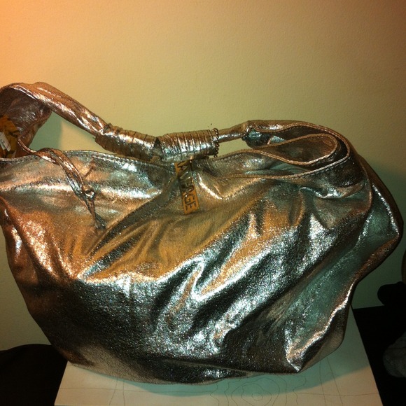 Oversize metallic silver Rampage bag - Picture 1 of 4