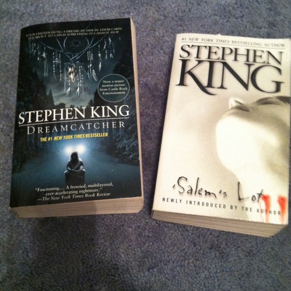 Two Stephan king books - Picture 1 of 3