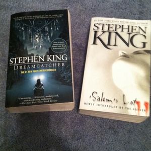 Two Stephan king books