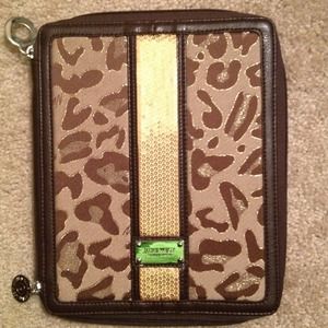 ON HOLD Nine West iPad 2 zip case