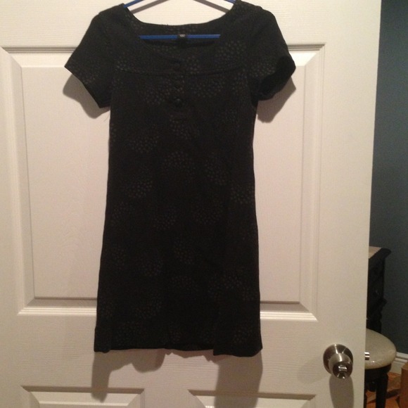 Causal black dress