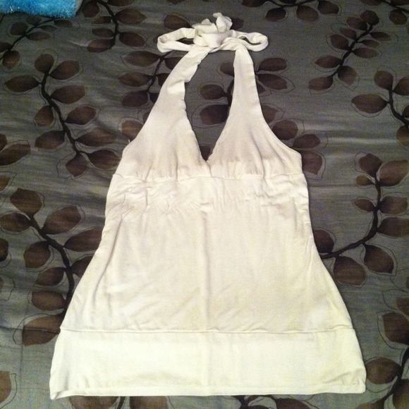 ❌❌SOLD!! White halter top❌❌