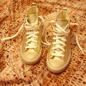🌟SOLD ONLINE FOR $56🌟 Metallic gold Coach sneaks