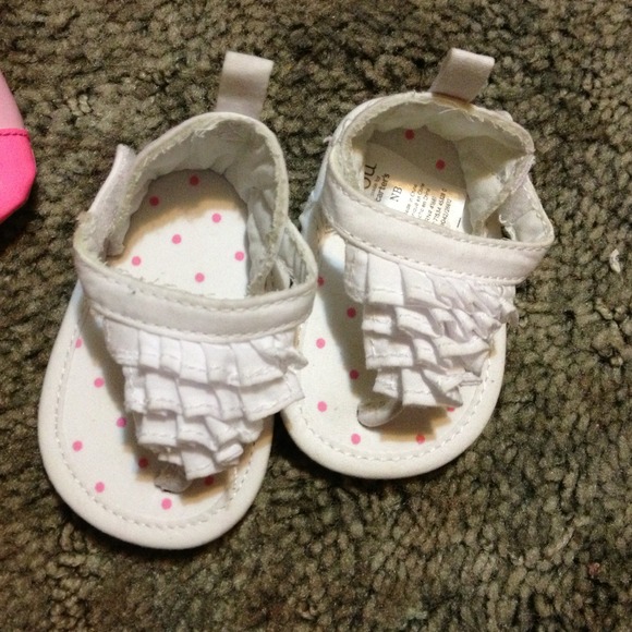 🚫Sold🚫Beautiful baby girl shoes! - Picture 4 of 4