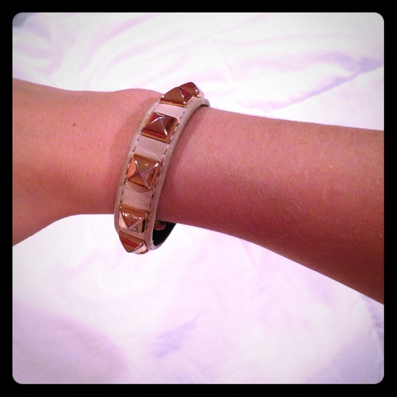 Studded snap bracelet