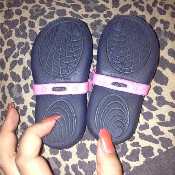 6C Crocs - Picture 3 of 3