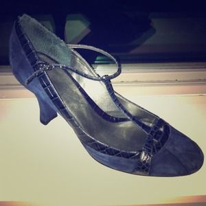 Ann Taylor Loft pumps