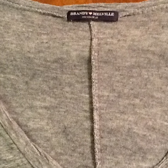 Long sleeve grey Brandi Melville top , never worn - Picture 3 of 4