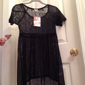 ⭐️SOLD IN BUNDLE⭐️ Black lace dress / cover-up