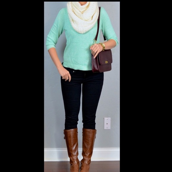 2 H&M Infinity Scarves