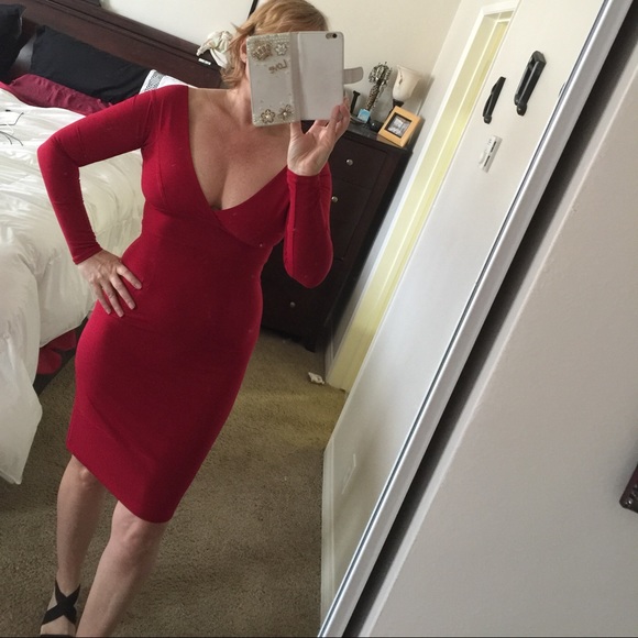 Sexy red dress - Picture 3 of 5