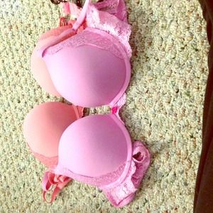Bundle of 2 VS dream angels push up bras