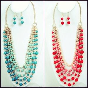 Acrylic beaded necklace