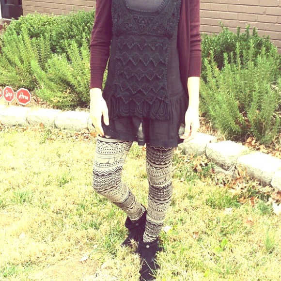 Urban Outfitters Pants - Urban Outfitters Printed Leggings