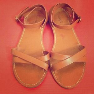 Crisscross boardwalk sandal