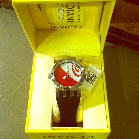 Invicta coca cola watch unisex REDUCED