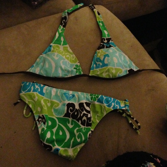 Bathing suit - Picture 2 of 2