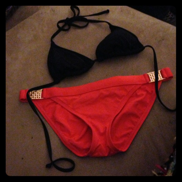 Bathing suit