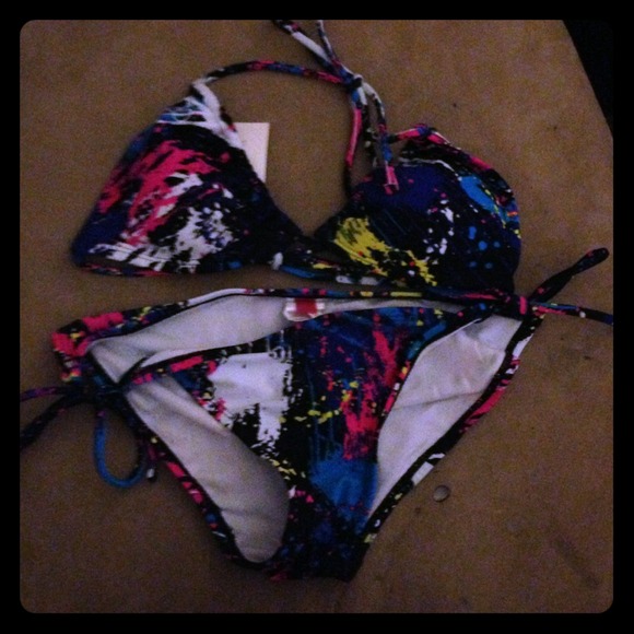 Bathing suit
