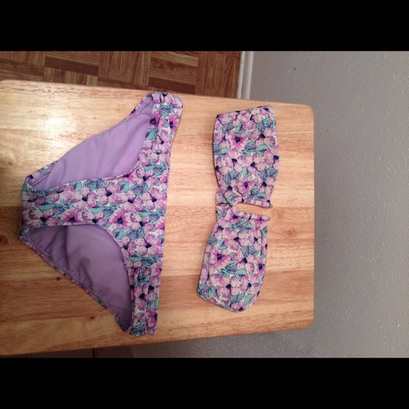Bikini/Vans Bundle