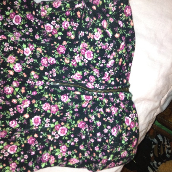 Floral Print Dress - Picture 2 of 3