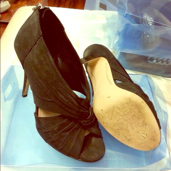 🌟REDUCED🌟Boutique 9 booties