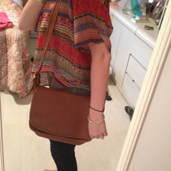 Authentic coach large cross body bag - Picture 4 of 4