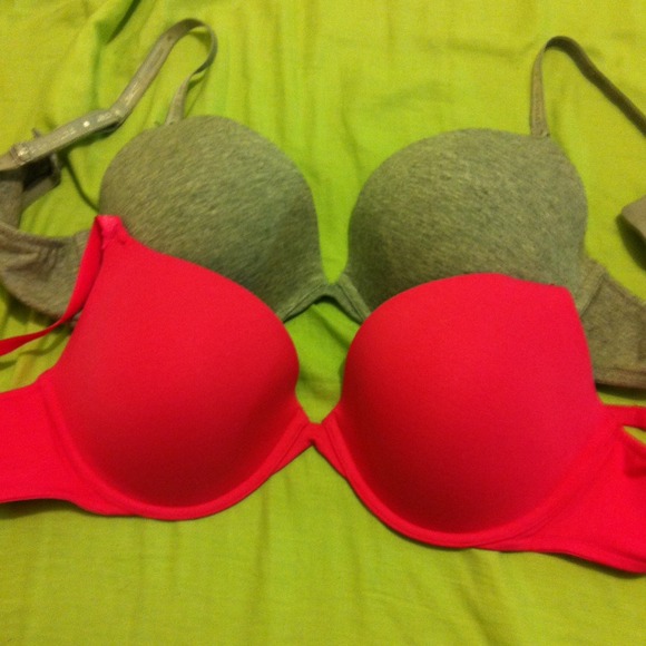 Bundle. Victoria secret bras