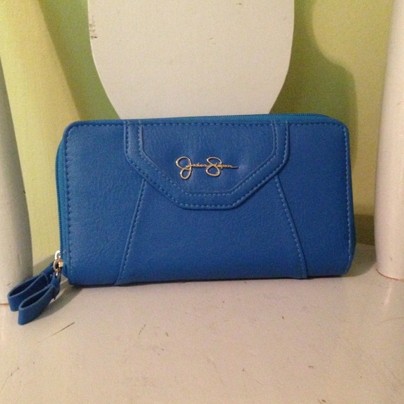 Jessica Simpson sapphire blue clutch