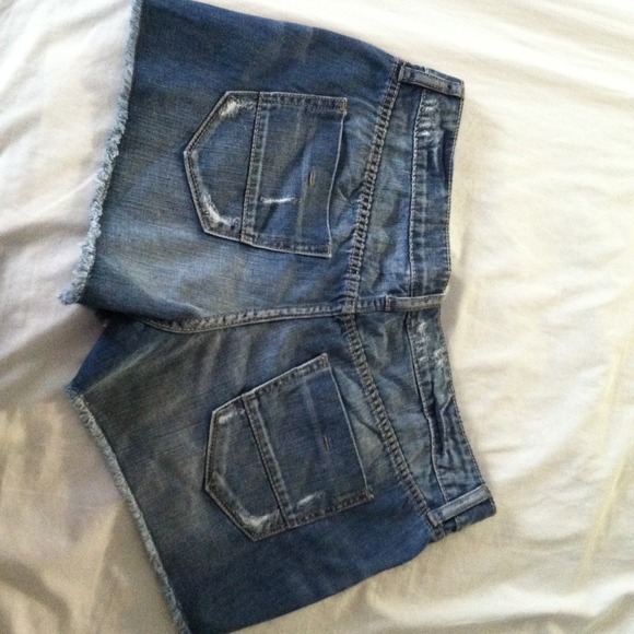 High waisted denim shorts - Picture 3 of 3