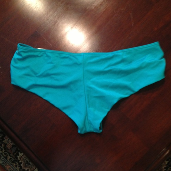 NWOT: Victoria Secret Bottom - Picture 2 of 3