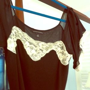 Banana Republic black sheer top w/lace