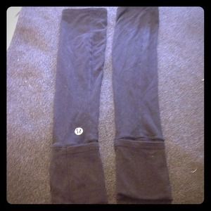 Authentic lululemon arm warmers