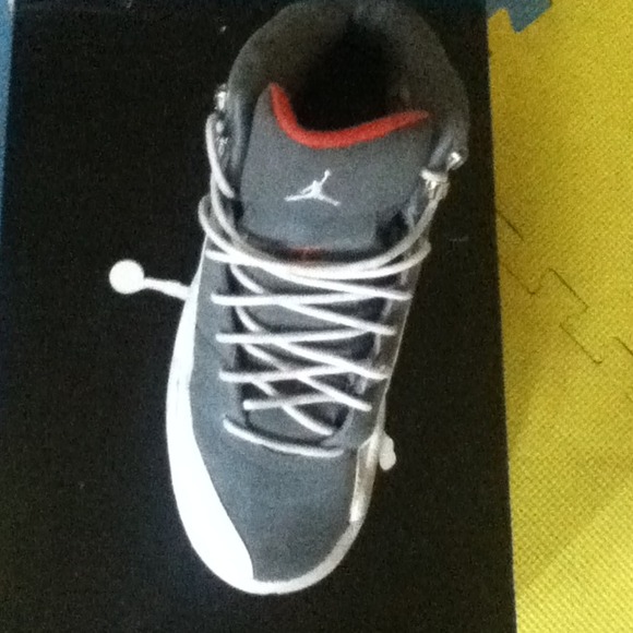 Jordan 12s