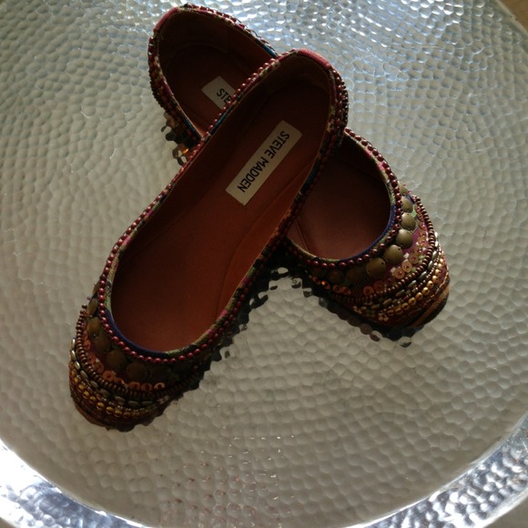 Steve Madden tapestry ballet flats