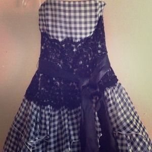 Size 8. Jessica McClintock dress.