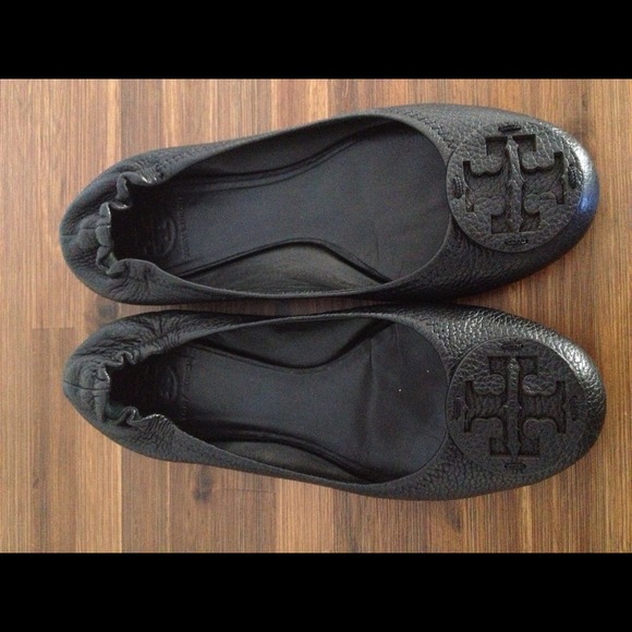 ❌ SOLD ❌ Tory Burch Reva Flats Pebbled Leather 8.5