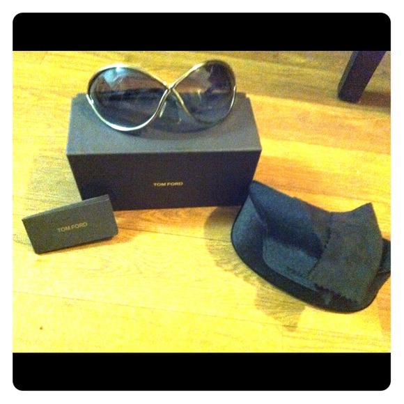 Tom Ford Accessories - Authentic Jasmine Tom Ford Sun Glasses