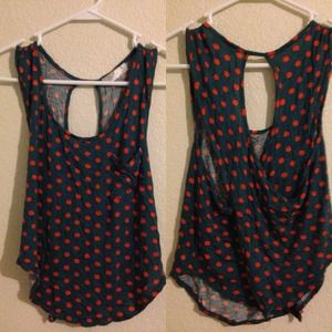 Tank open back. Size S