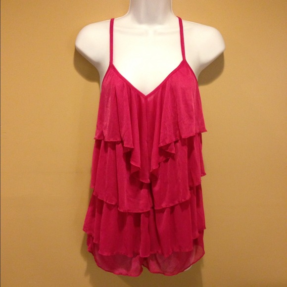 🌀SOLD🌀 Pink ruffled top