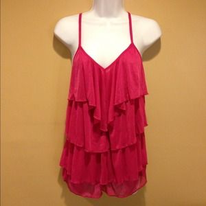 🌀SOLD🌀 Pink ruffled top