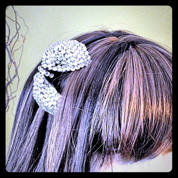 New! Headband - Picture 1 of 1
