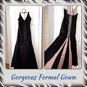 🎀Gorgeous Formal Gown with pink corset🎀