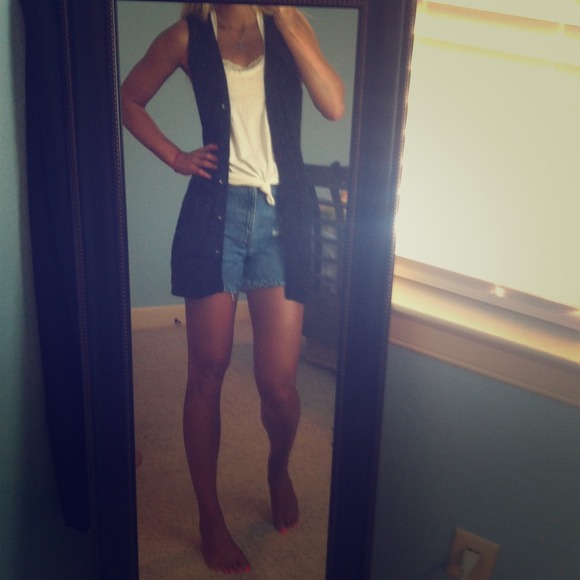 black sleeveless cardigan