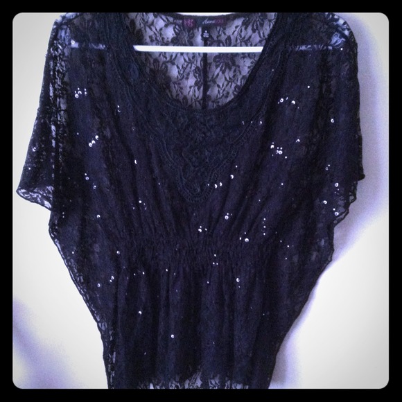 🚫Traded🚫 Gorgeous black lace top