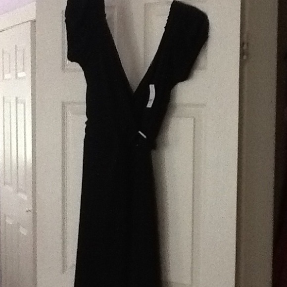 Black evening dress - Picture 1 of 3