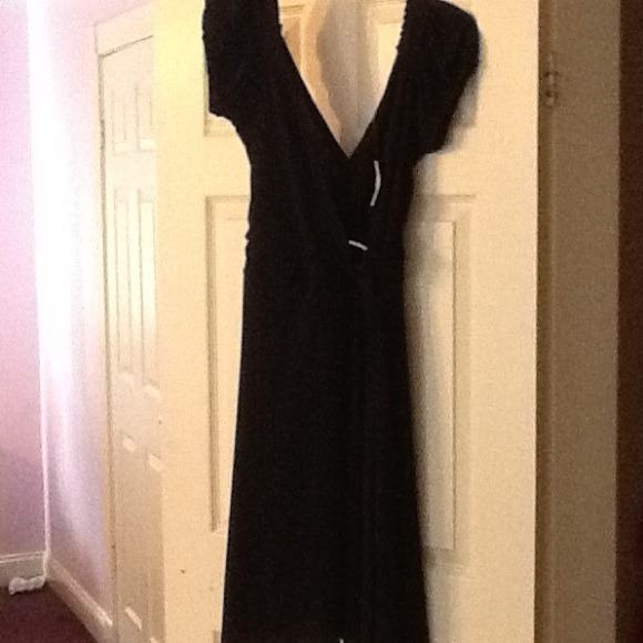 Black evening dress - Picture 3 of 3