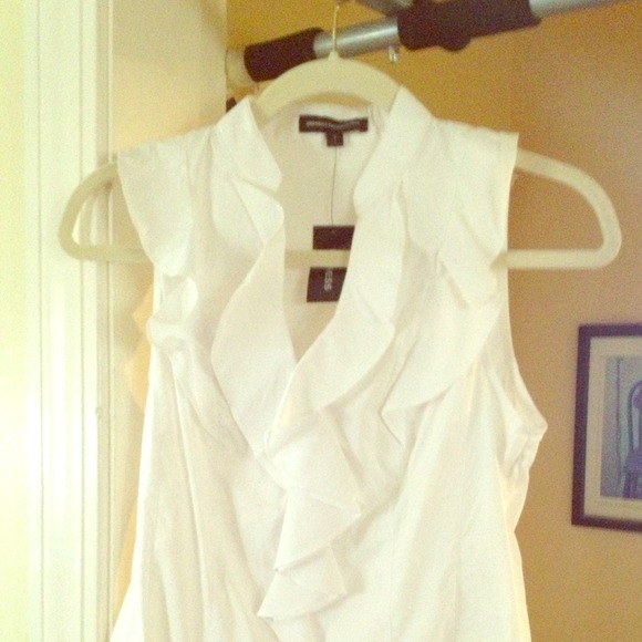 Express Tank Top - Picture 1 of 3